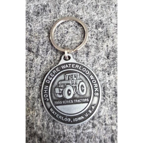 John Deere Waterloo Works Keychain - 7000 Series Tractors Collectible - Picture 1 of 3